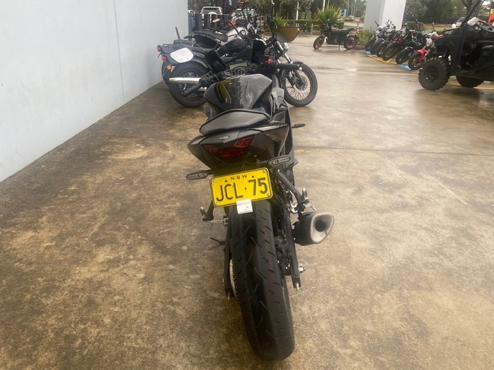 2024 Yamaha YZF-R3 Black