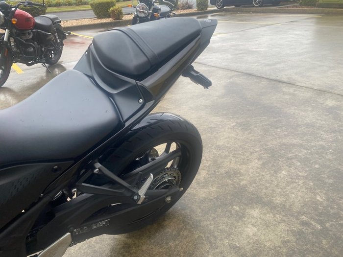 2024 Yamaha YZF-R3 Black