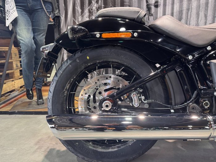 2025 Harley-davidson FXBB STREET BOB (117) Vivid Black