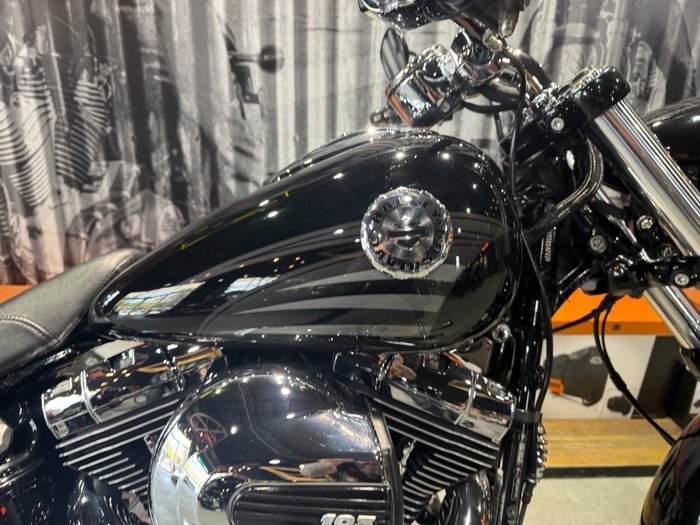 2016 Harley-davidson FXSB SOFTAIL BREAKOUT Black