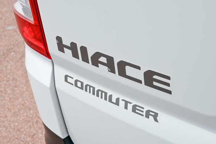 2022 Toyota Hiace Commuter
