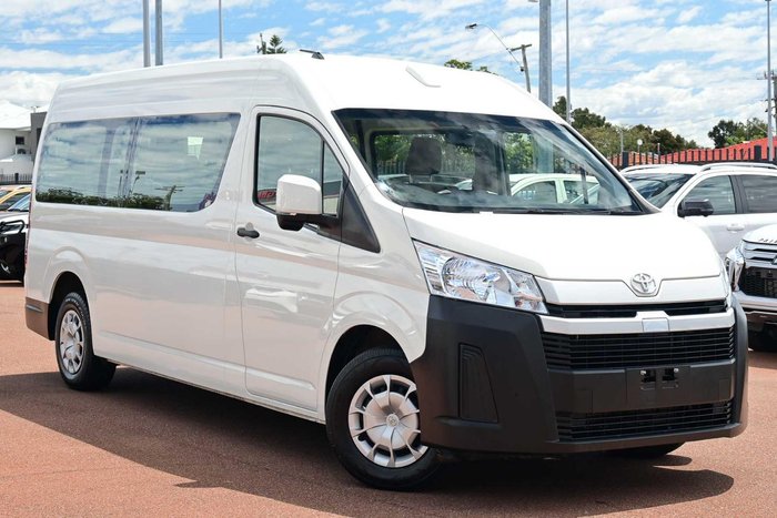 2022 Toyota Hiace Commuter