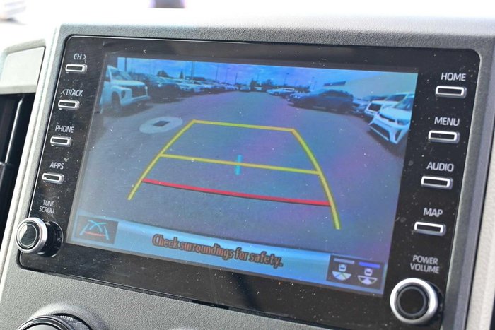 2022 Toyota Hiace Commuter