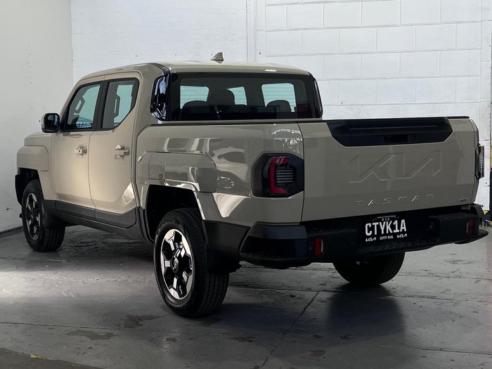2025 Kia Tasman SX+