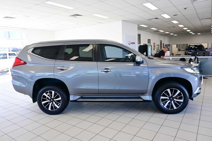 2017 Mitsubishi Pajero Sport GLS