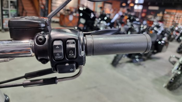 2014 Harley-davidson FXDBB STREET BOB S.E. Black