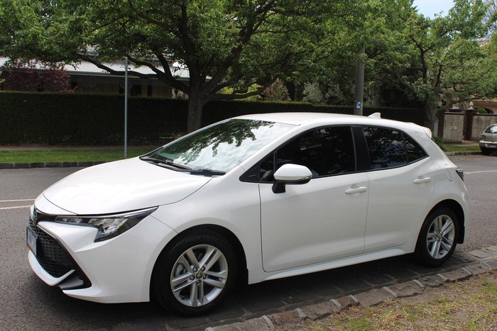 2018 Toyota Corolla Ascent Sport MZEA12R Glacier White