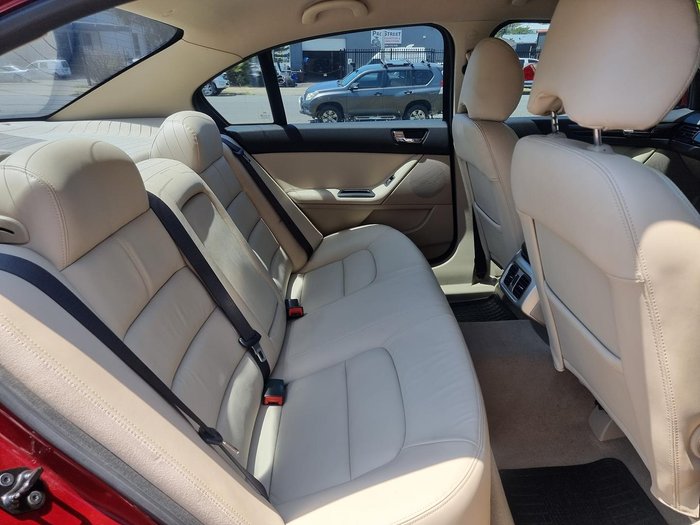 2013 Ford Falcon G6E FG MkII Emperor