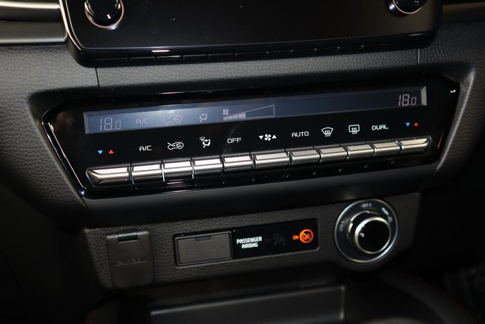 2025 Mazda BT-50 SP