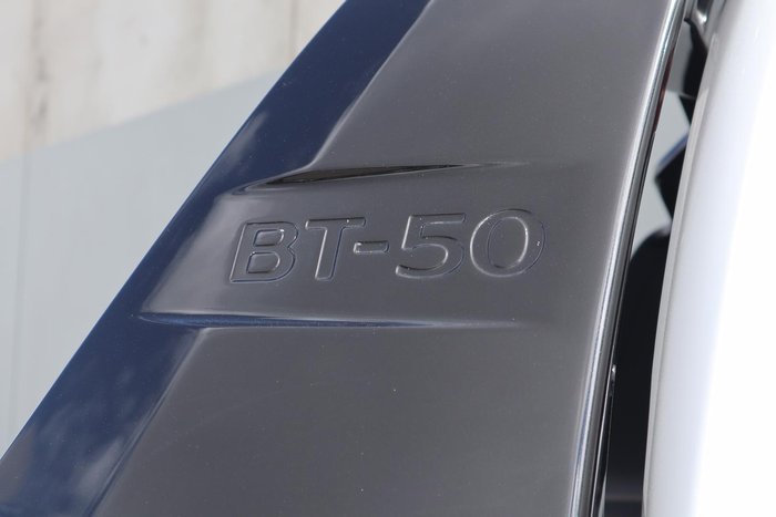 2025 Mazda BT-50 SP