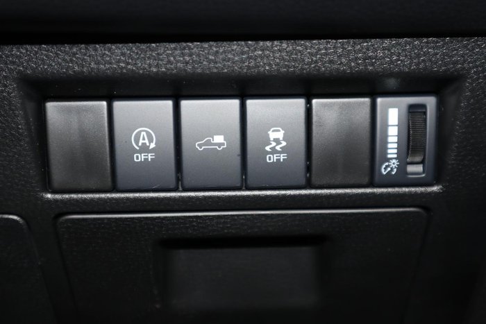 2025 Mazda BT-50 SP