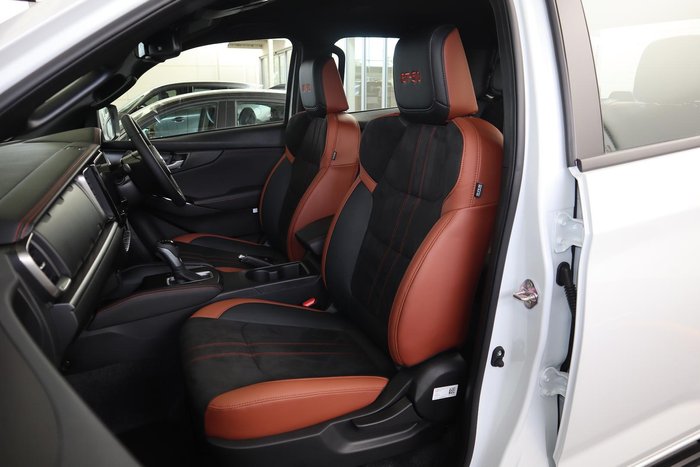 2025 Mazda BT-50 SP
