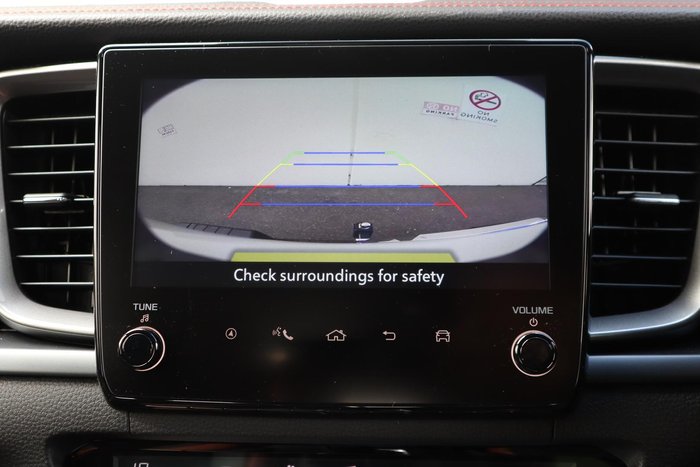 2025 Mazda BT-50 SP