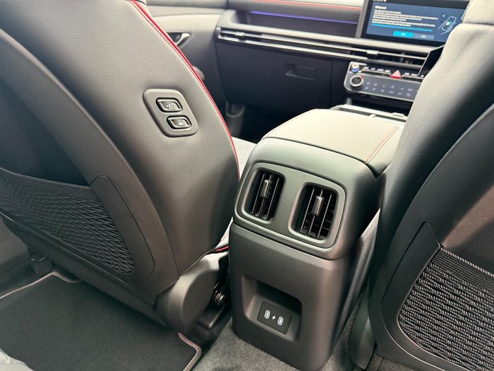 2025 Hyundai Tucson Hybrid Premium N Line