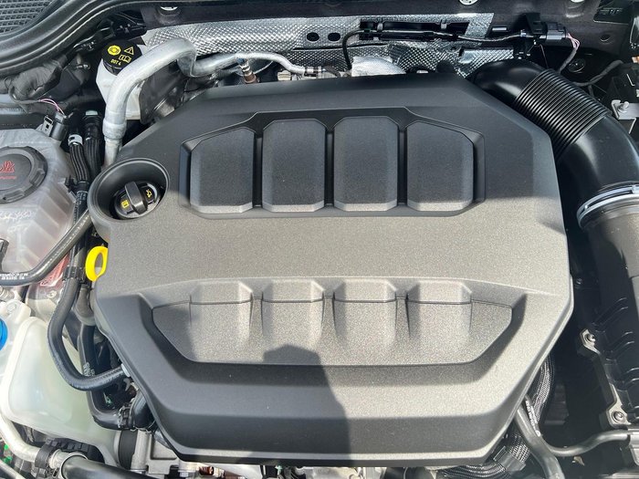 2023 Volkswagen Golf R