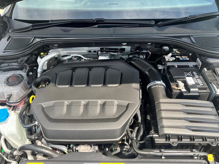 2023 Volkswagen Golf R