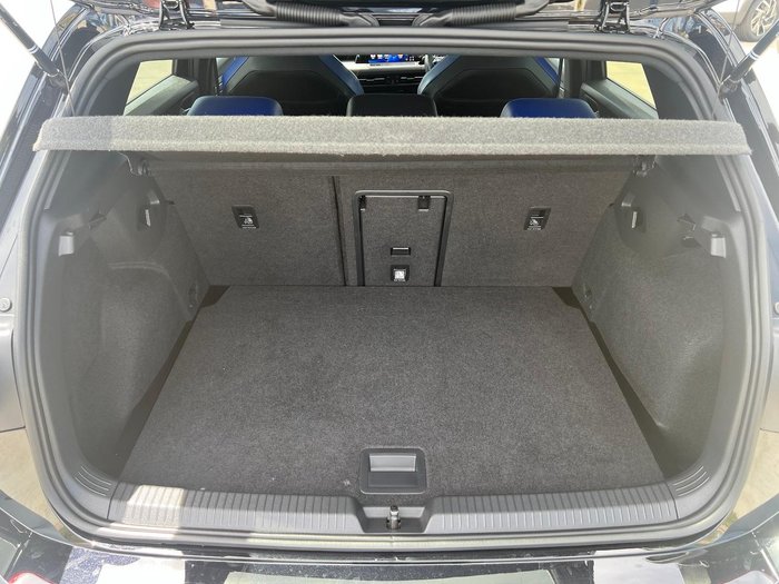 2023 Volkswagen Golf R