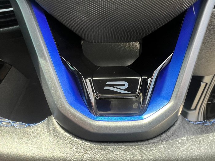 2023 Volkswagen Golf R