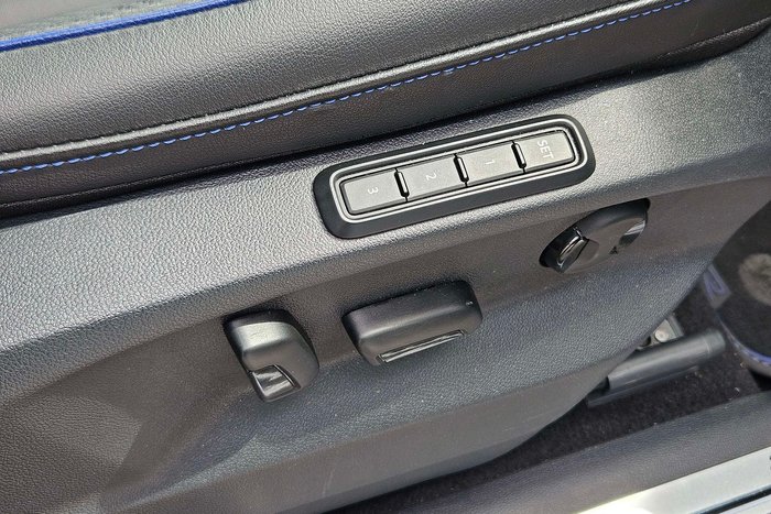 2023 Volkswagen Tiguan R