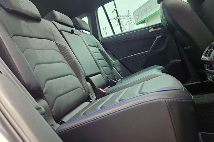 2023 Volkswagen Tiguan R