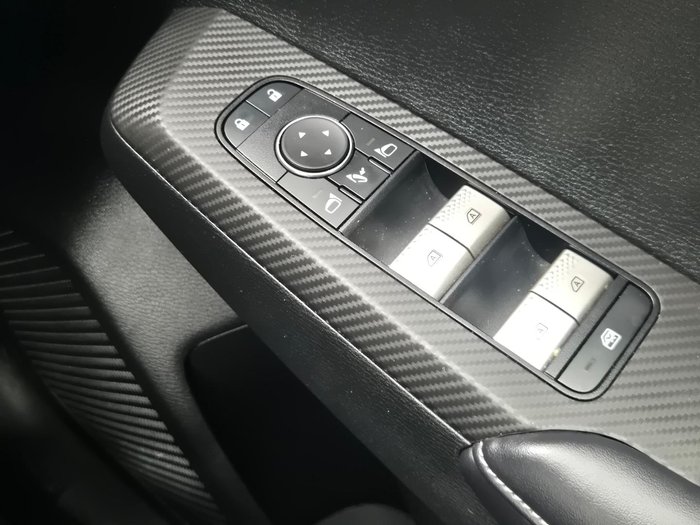 2023 Mitsubishi Outlander LS