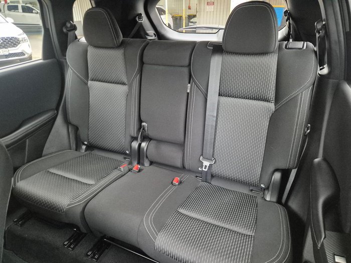 2023 Mitsubishi Outlander LS