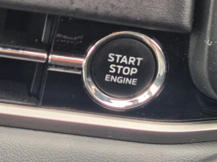 2023 Mitsubishi Outlander LS