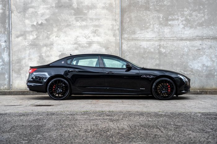 2018 Maserati Quattroporte GTS GranSport Nerissimo Edition