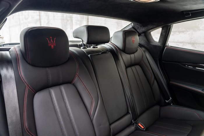 2018 Maserati Quattroporte GTS GranSport Nerissimo Edition