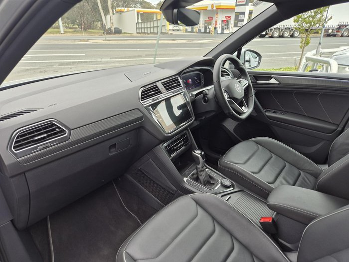 2023 Volkswagen Tiguan 162TSI R-Line