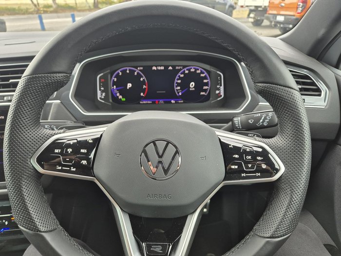 2023 Volkswagen Tiguan 162TSI R-Line