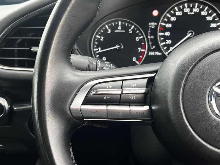 2021 Mazda 3 G25 Evolve