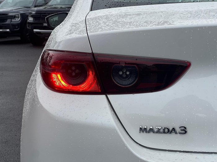 2021 Mazda 3 G25 Evolve