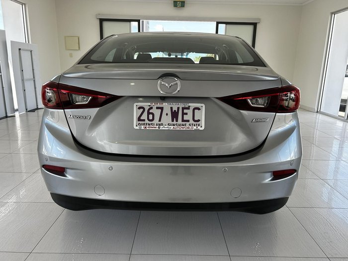 2015 Mazda 3 SP25