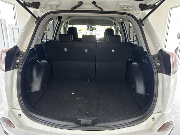 2016 Toyota RAV4 GXL ZSA42R Glacier White