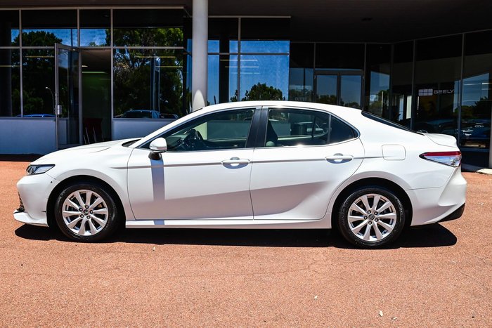 2019 Toyota Camry Ascent