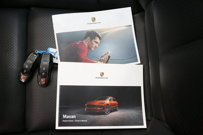 2023 Porsche Macan S