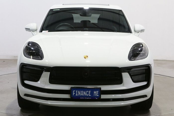 2023 Porsche Macan S