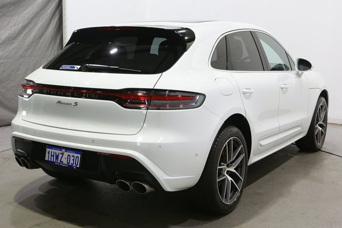 2023 Porsche Macan S