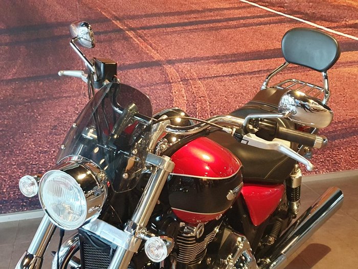 2012 Triumph Thunderbird 1600 ABS Thunderbird Black