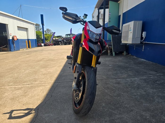 2017 Ducati 939 HYPERMOTARD Red