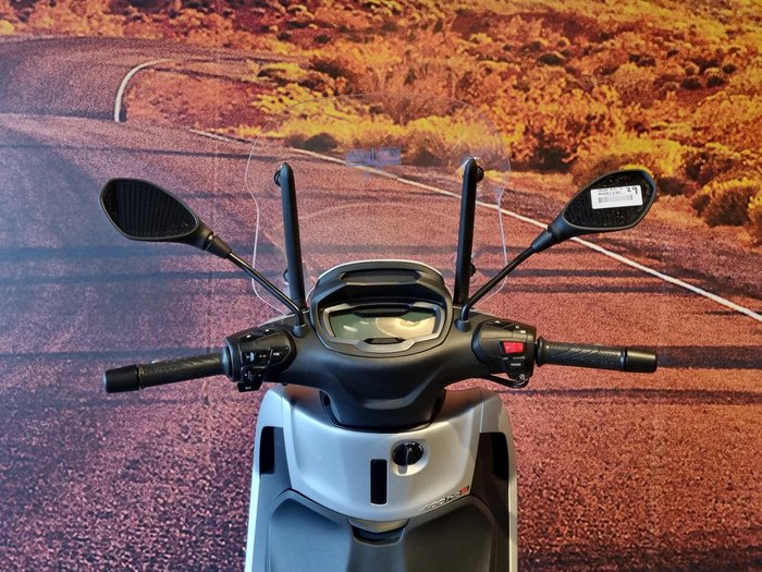 2025 Piaggio Beverly 400 S Beverly Grey