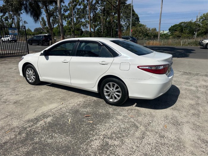 2017 TOYOTA CAMRY ALTISE