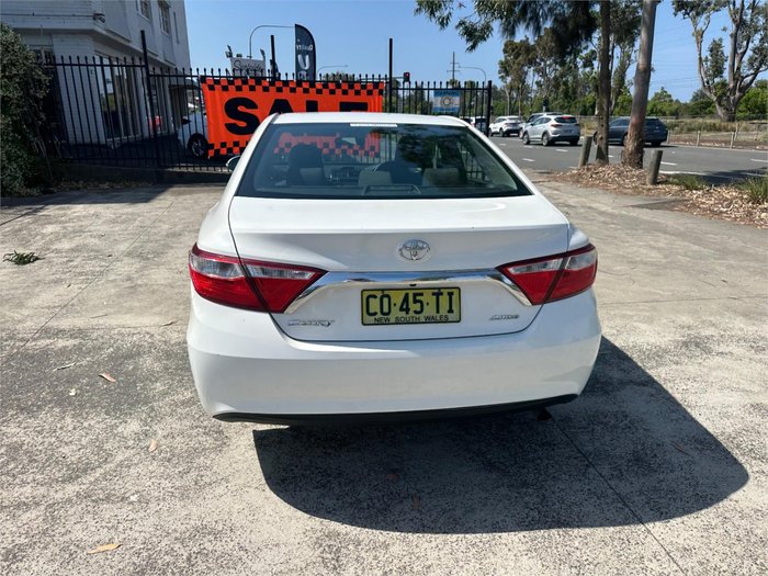 2017 TOYOTA CAMRY ALTISE