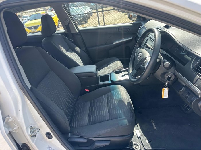 2017 TOYOTA CAMRY ALTISE