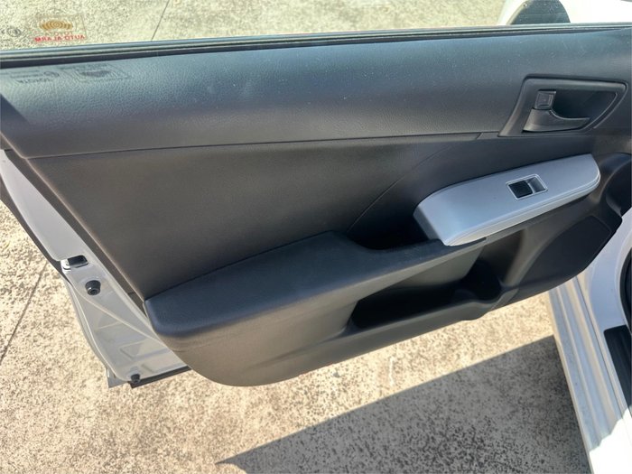 2017 TOYOTA CAMRY ALTISE