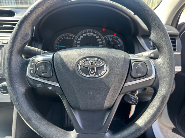 2017 TOYOTA CAMRY ALTISE