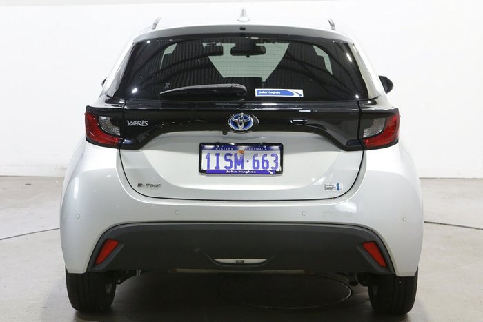 2021 Toyota Yaris ZR Hybrid