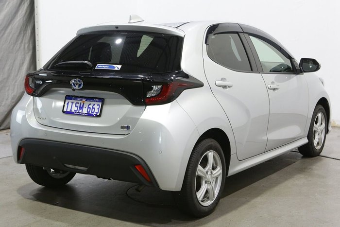 2021 Toyota Yaris ZR Hybrid