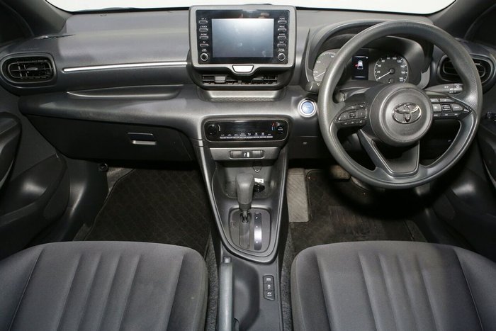 2021 Toyota Yaris ZR Hybrid